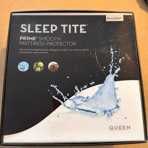 NEW Sleep Tite Pr1me smooth mattress protector - Malouf - QUEEN size